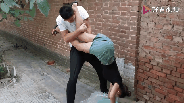天赐赛后倒立洗头：如果AG能连追三局，我直播间倒立洗头