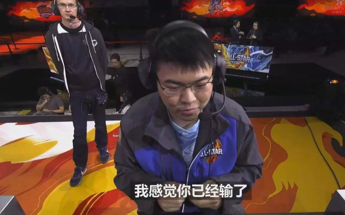 国产第一中单宝座易主！香克斯成LPL最后牌面，表现力压左手的简单介绍