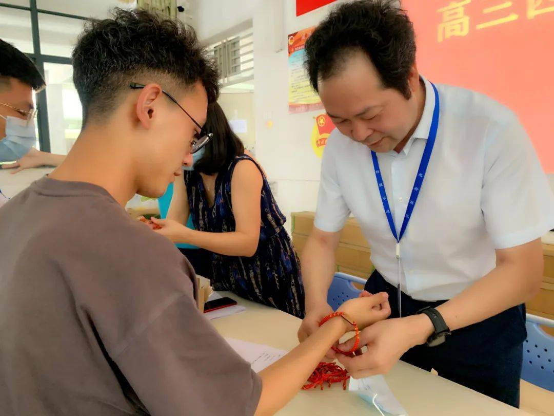 西藏队全力冲刺，争取一场胜利
